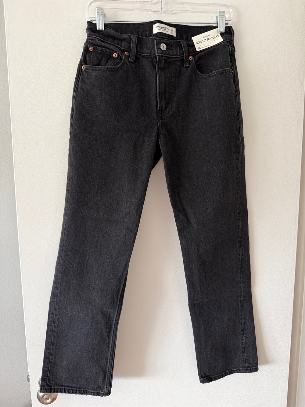 Abercrombie & Fitch 90s Straight Leg Jeans Mid Rise Black 26 Extra Short NWT